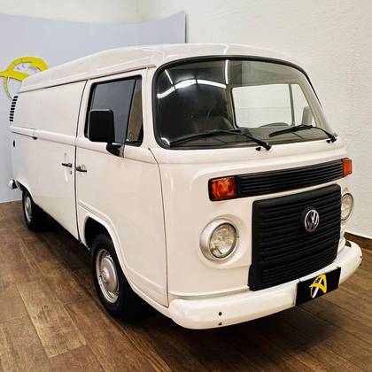 VOLKSWAGEN KOMBI 1.4 MI STD LOTAÇÃO 8V FLEX 3P MANUAL